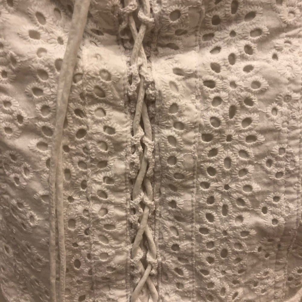 Guess Tops - Picture 4 of 5